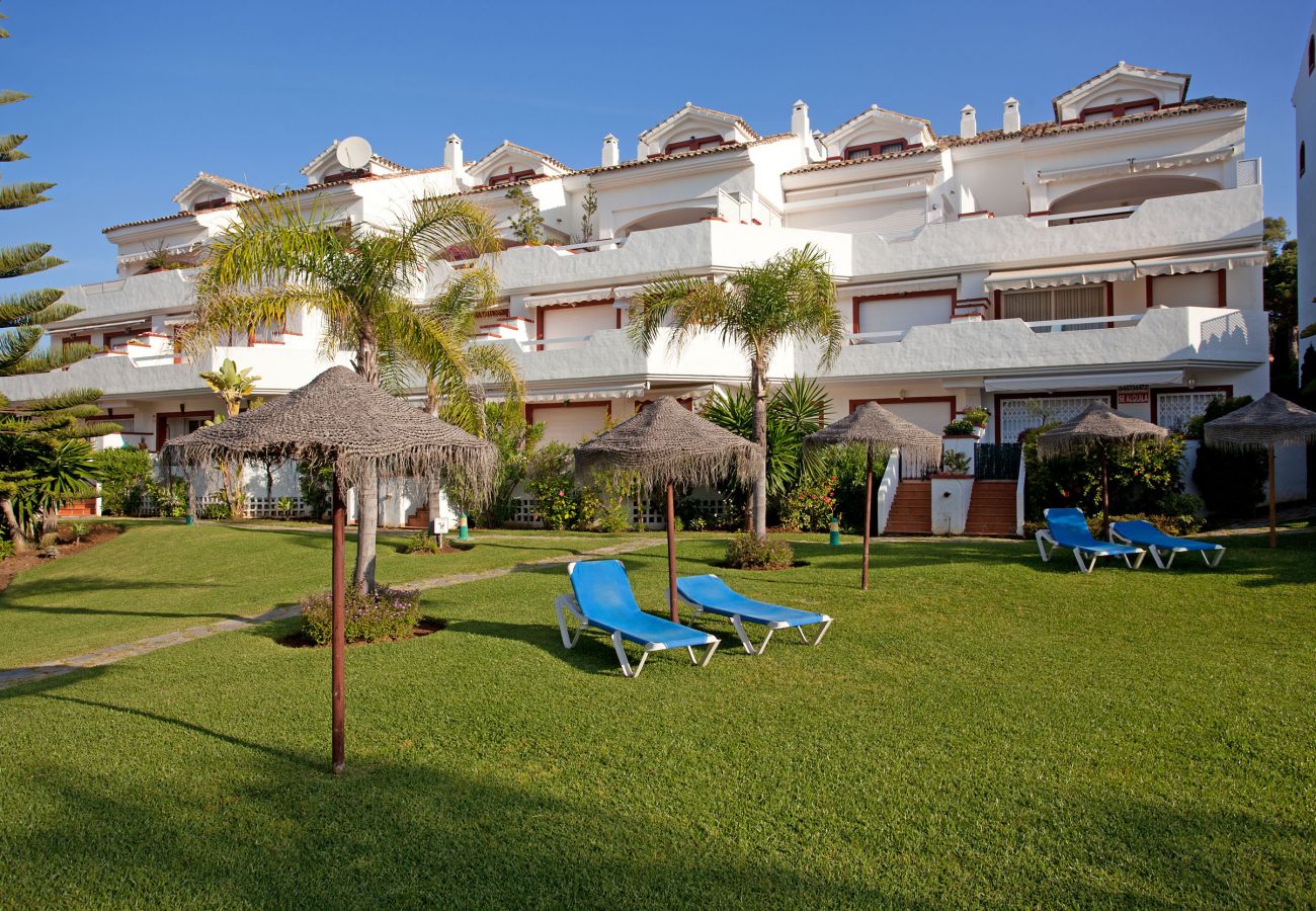 Apartamento en Marbella - Apartamento de tres dormitorios cerca de la playa de Elviria