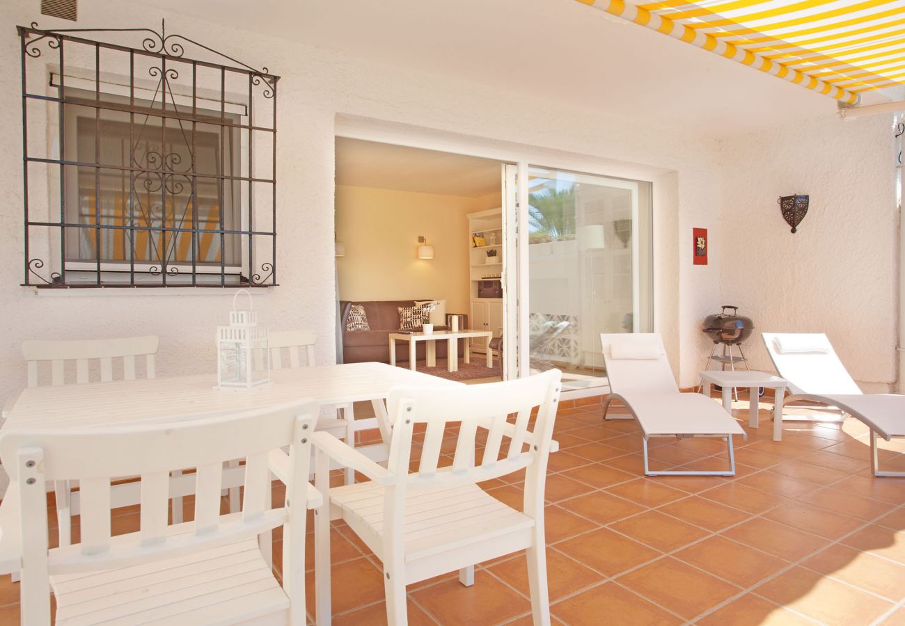 Casa en Marbella - Casa adosada cercana de la Playa en Costabella, Marbella