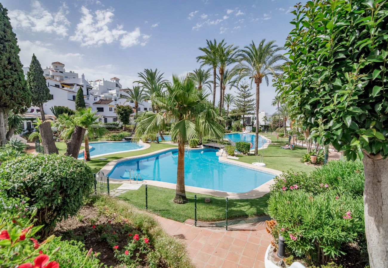 Apartamento en Marbella - Casa Blanca I by Roomservices