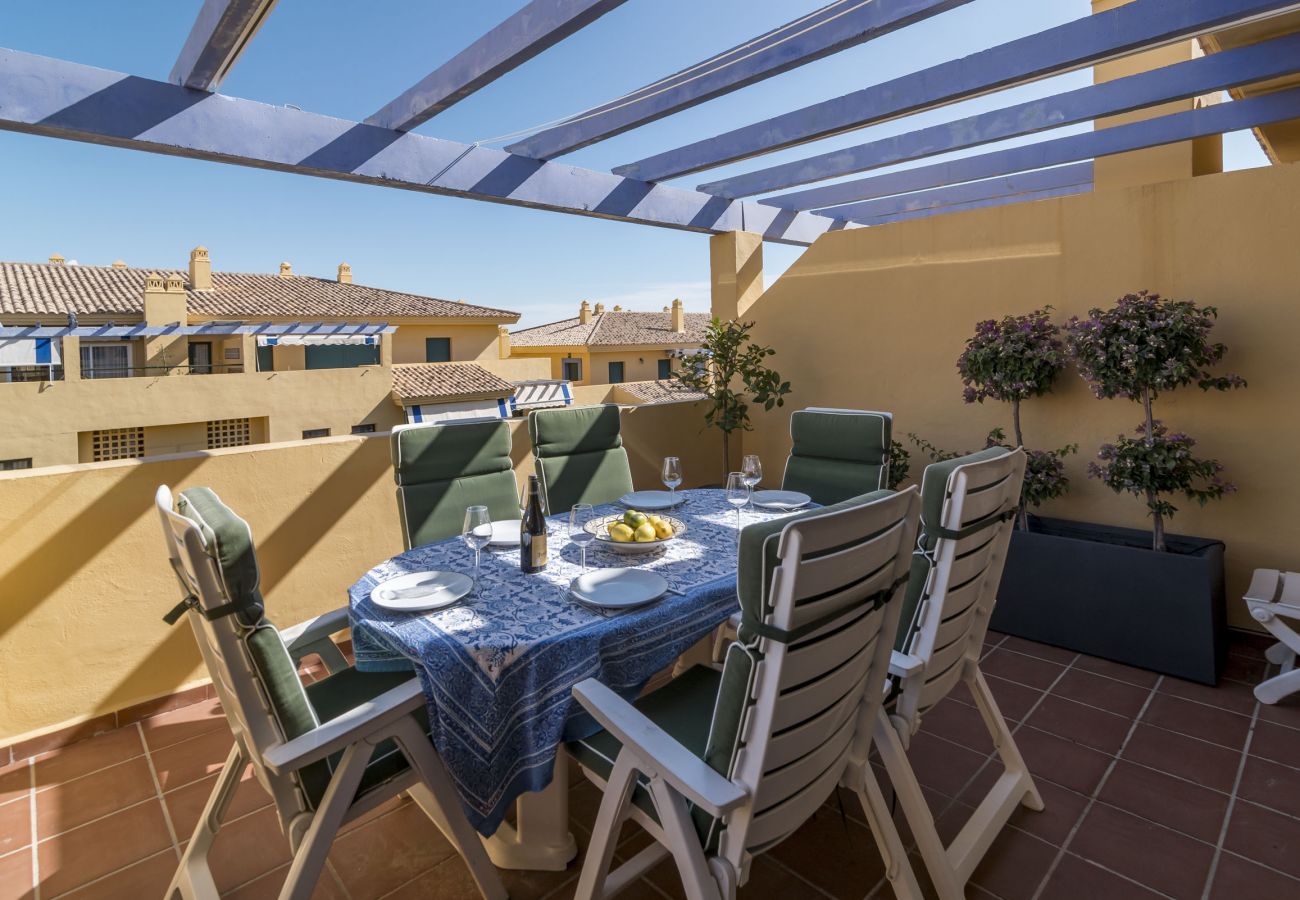 Apartamento en San Pedro de Alcántara - Casa Almendros by Roomservices