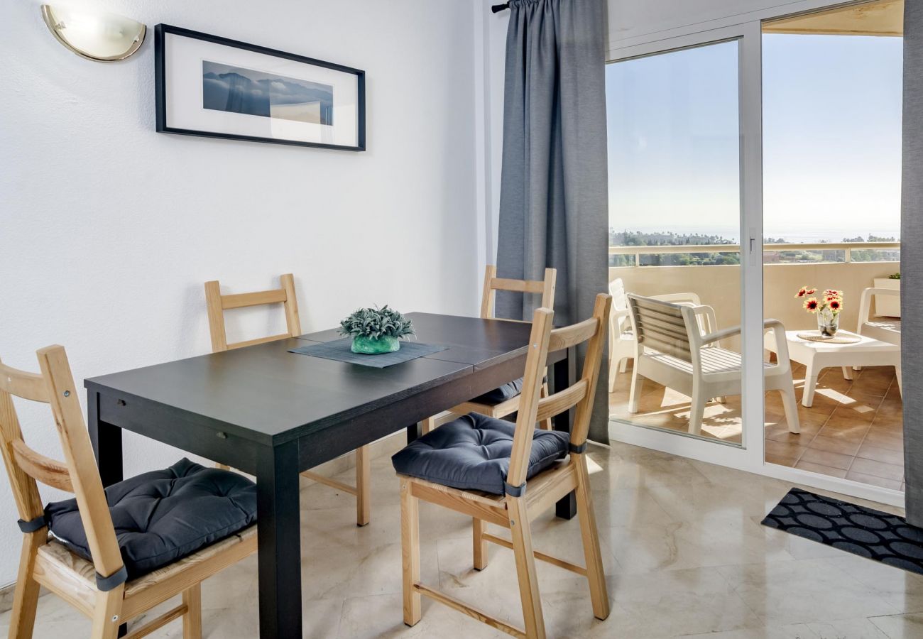 Apartamento en Estepona - Casa de vacaciones frente a Laguna Village Estepona