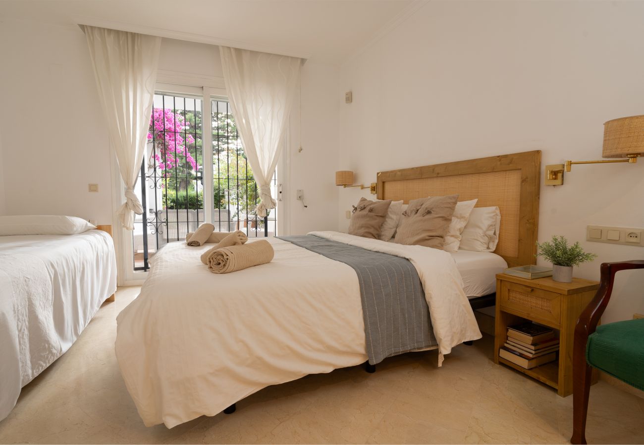 Apartamento en Marbella - White Pearl beach J4, planta baja al lado de la playa