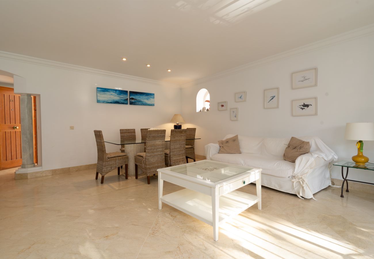 Apartamento en Marbella - White Pearl beach J4, planta baja al lado de la playa