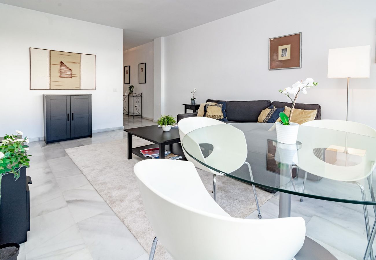 Apartamento en Puerto Banus - Casa Rocio II by Roomservices