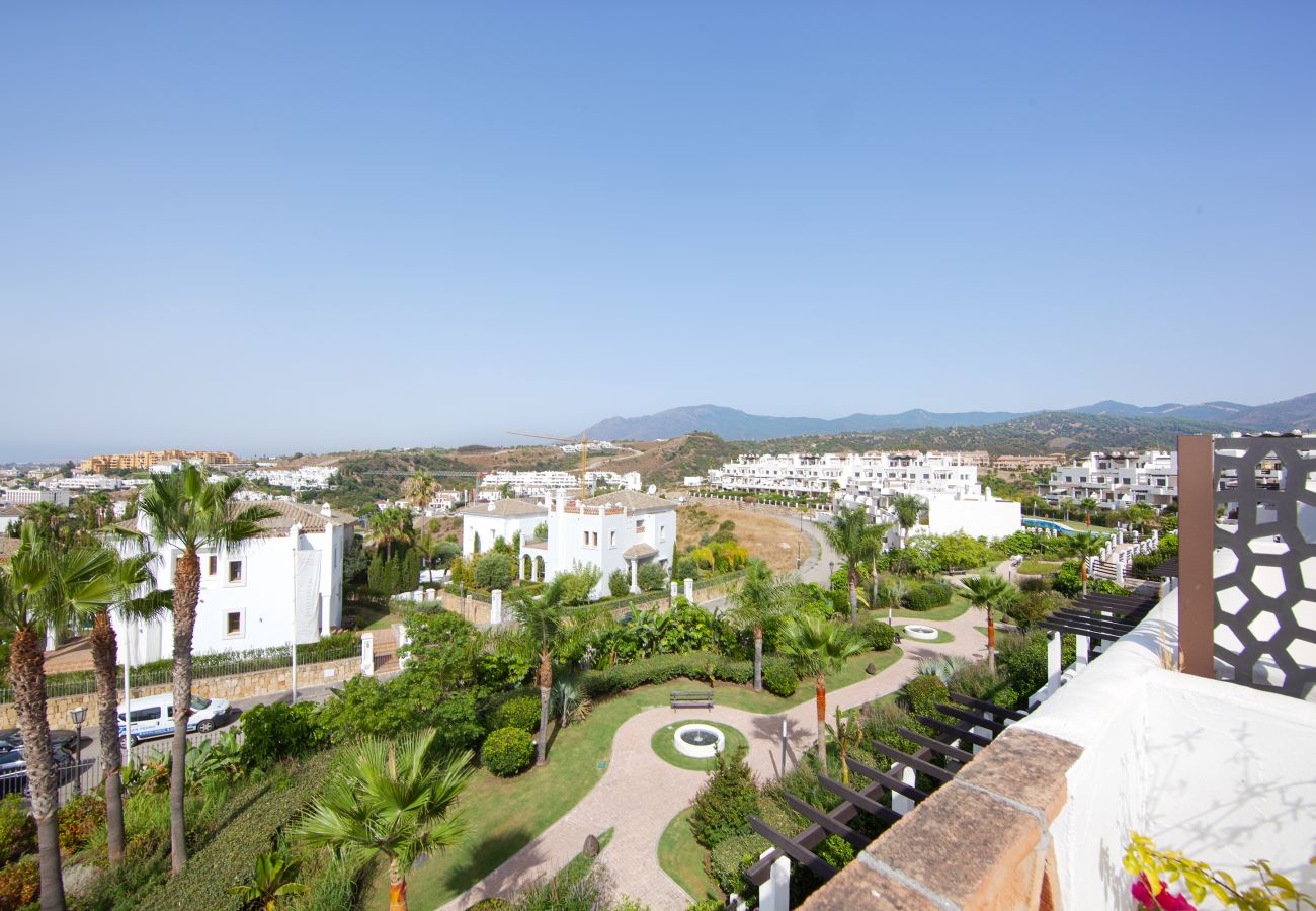 Apartamento en Estepona - Atico en Sunset Golf - duplex con vistas al mar