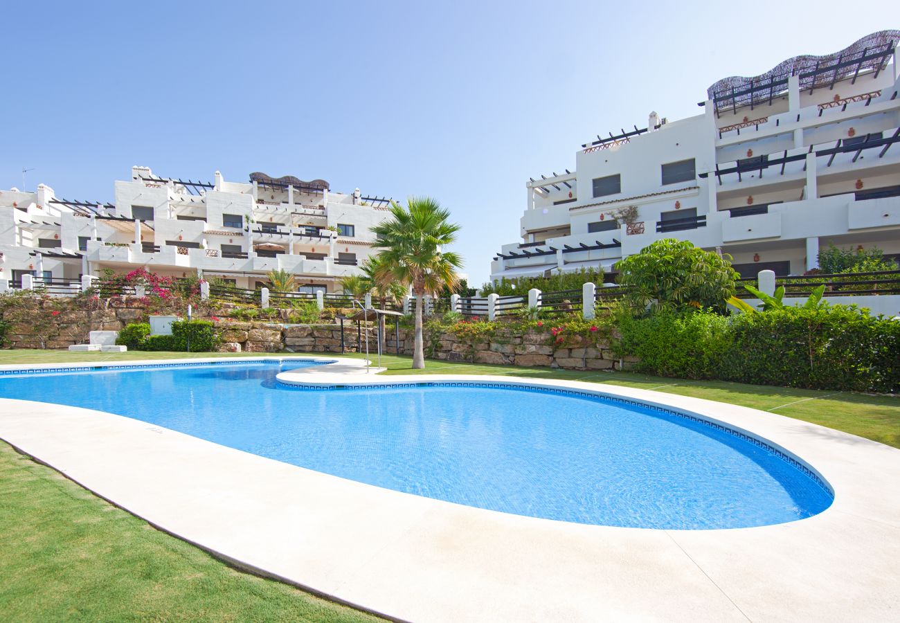 Apartamento en Estepona - Atico en Sunset Golf - duplex con vistas al mar