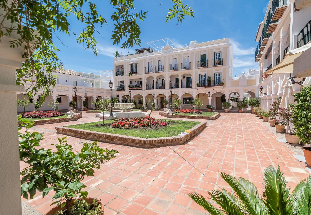 Casa adosada en Nueva andalucia - Casa Aloha II by Roomservices