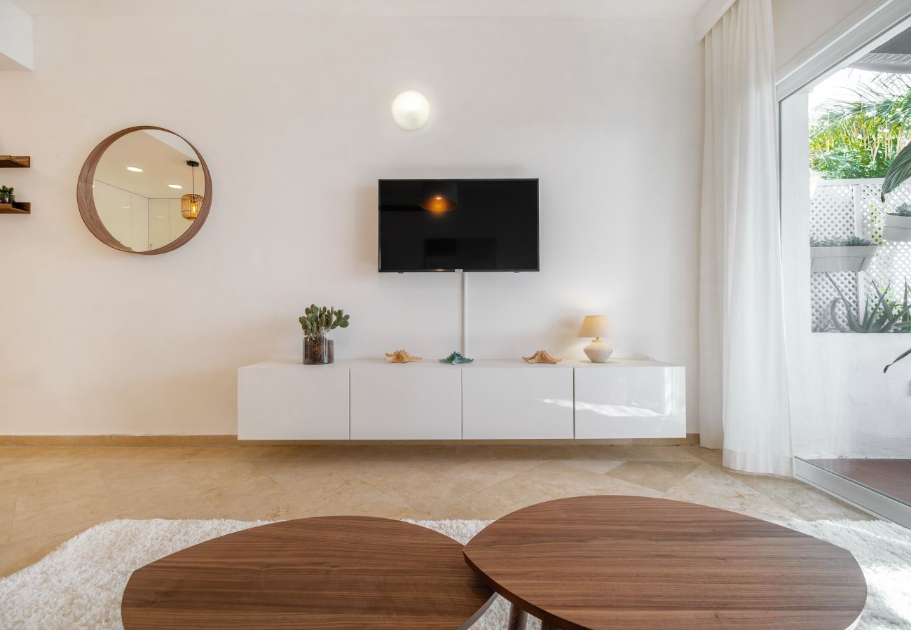 Apartamento en Estepona - Encantador apartamento de un dormitorio en Costalita junto a la playa