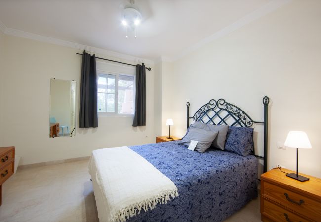 Apartamento en Marbella - Se alquila piso de dos dormitorios en Pinogolf de Don Carlos, Elviria Apartamento en Marbella - Se alquila piso de dos dormitorios en Pinogolf de Don Carlos, Elviria