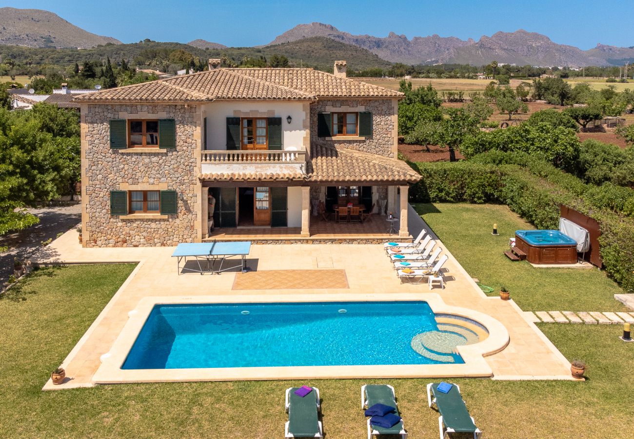 Villa en Pollensa -  Villa can Canaveret in Pollensa By home villas 360