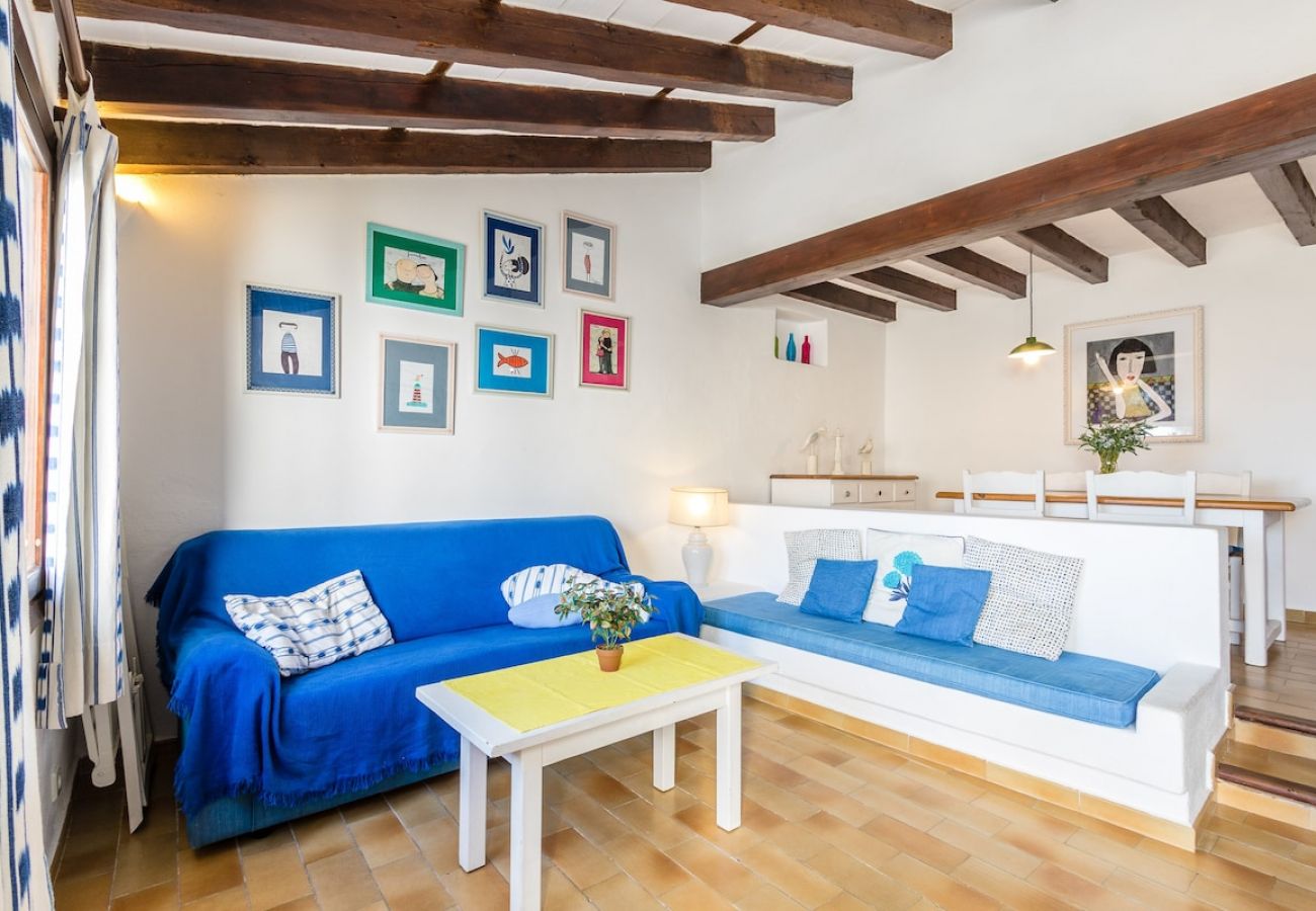 Casa en Cala Sant Vicenç -  Blue fisherman house 3 By home villas 360