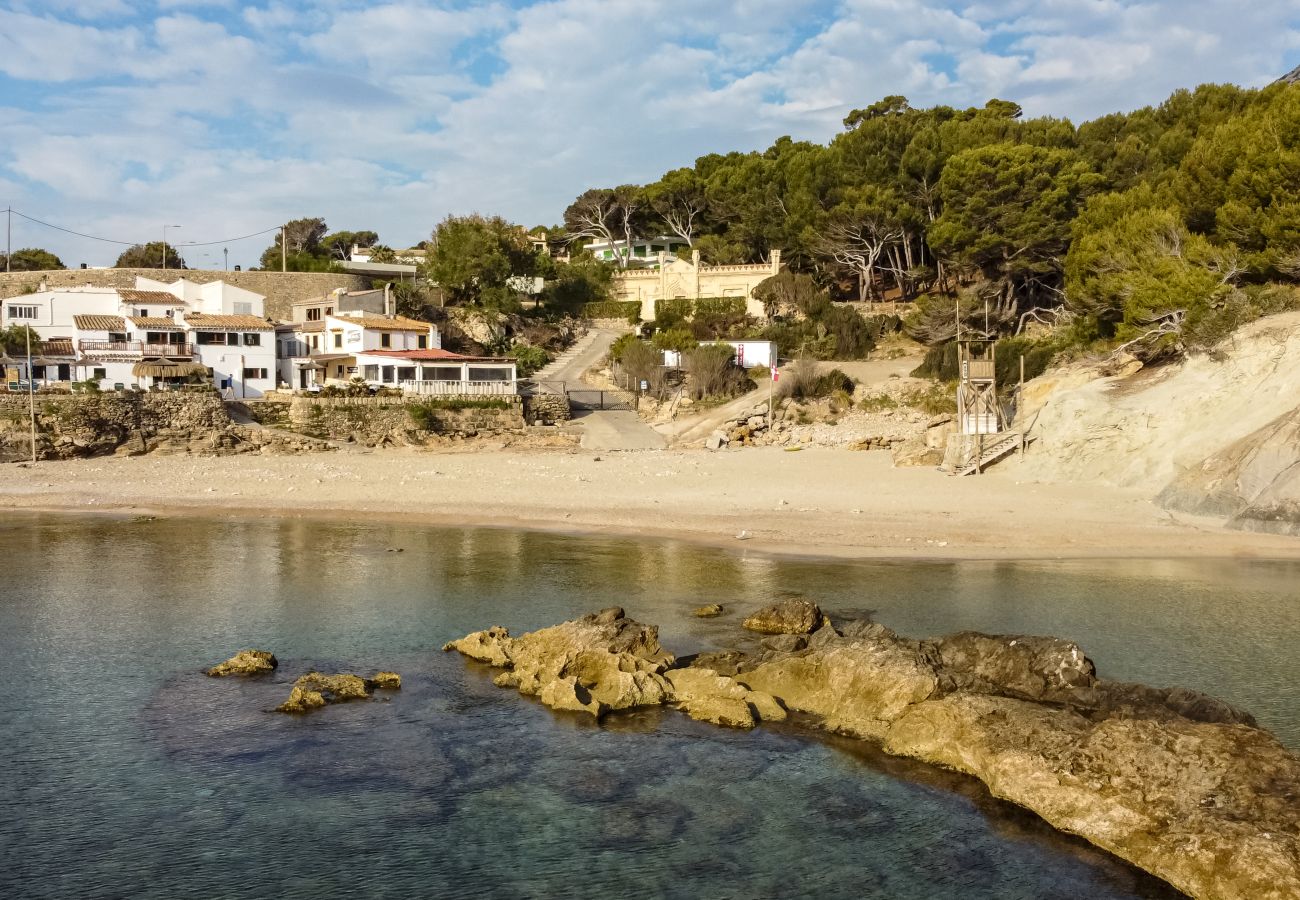 Casa en Cala Sant Vicenç -  Blue fisherman house 3 By home villas 360