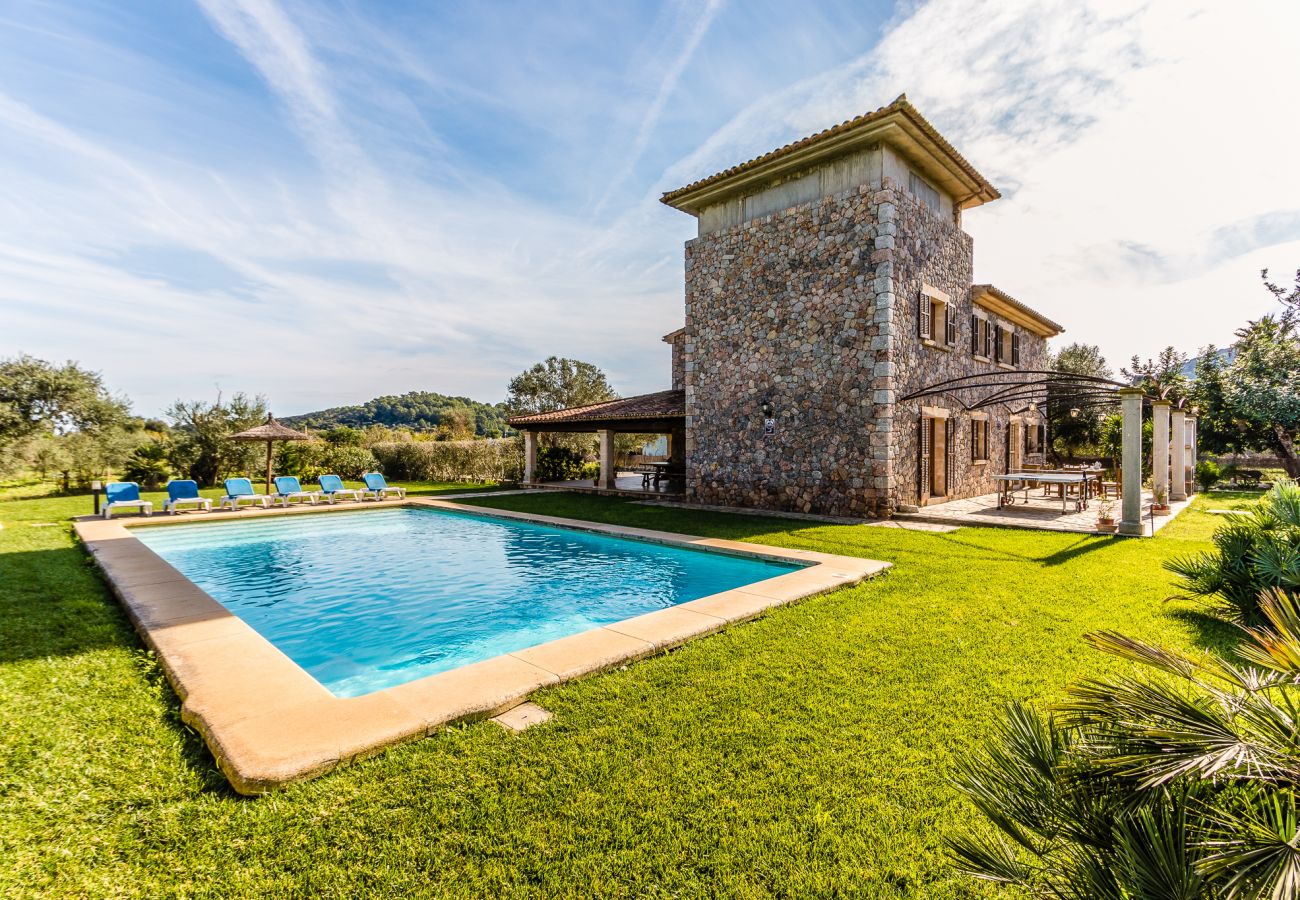 Villa en Pollensa - Villa La Rafal with pool By home villas 360