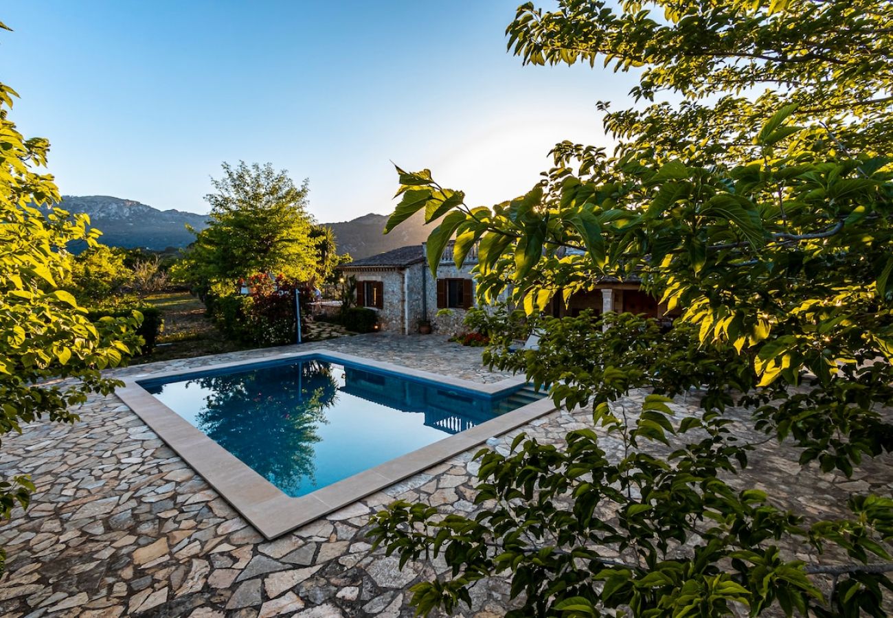 Villa en Pollensa -  Villa Granoters By home villas 360