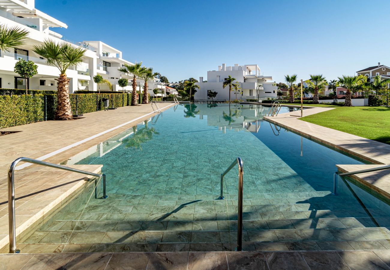 Apartamento en Estepona - CDG1-Beautiful 2-bedroom penthouse apartment in Cortijos del Golf