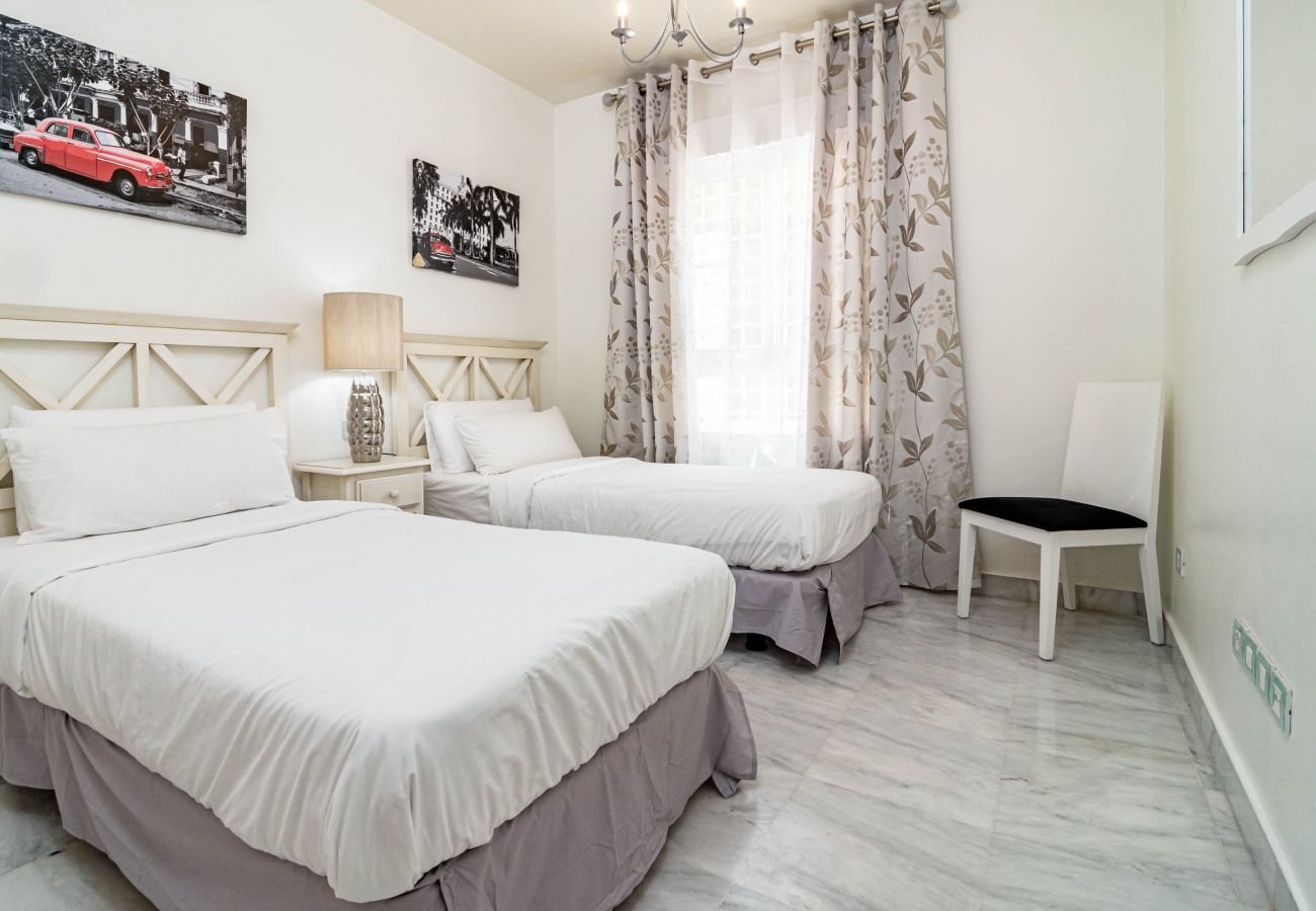 Apartamento en San Pedro de Alcántara - Casa Adelfas II by Roomservices