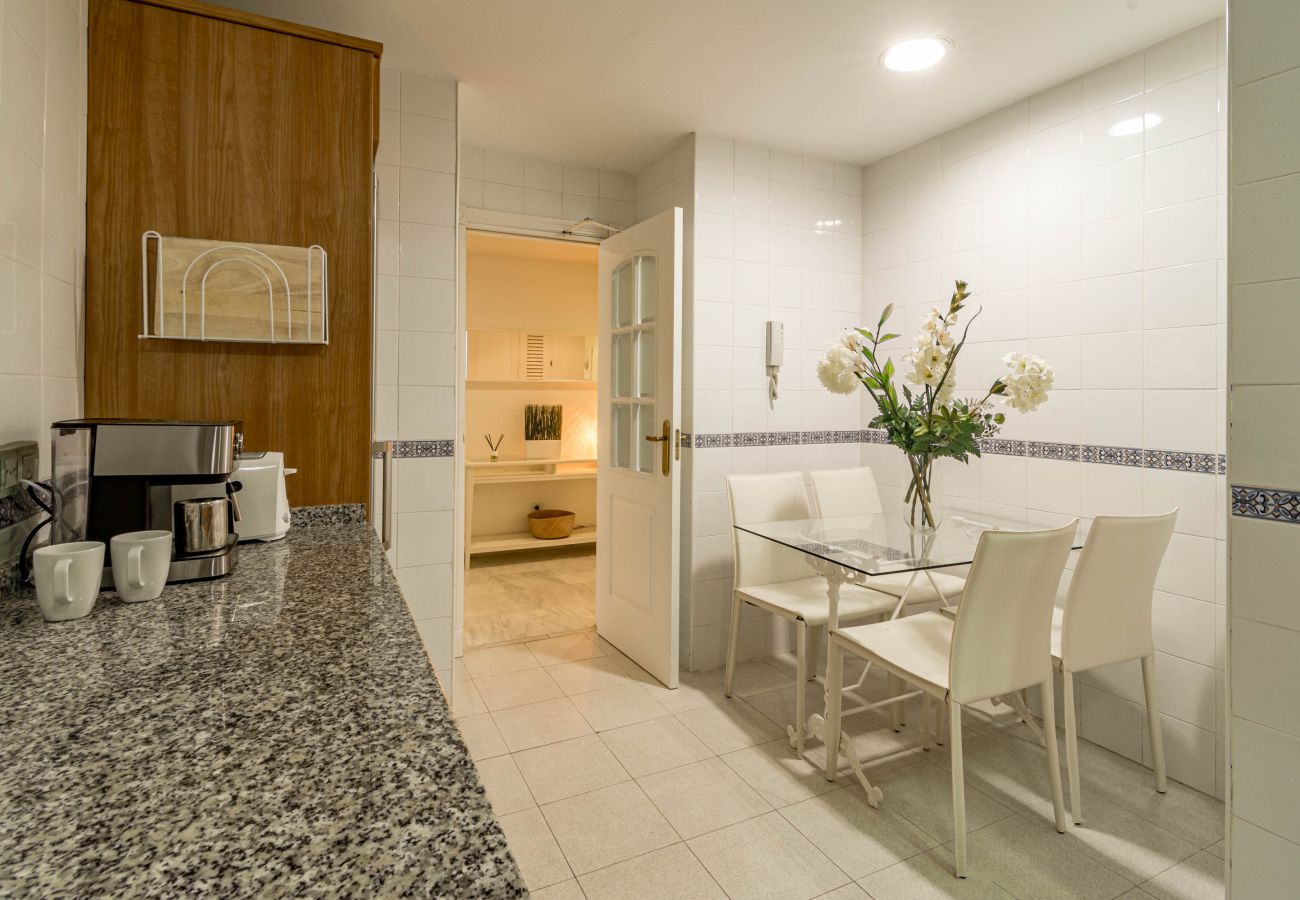 Apartamento en San Pedro de Alcántara - Casa Adelfas II by Roomservices