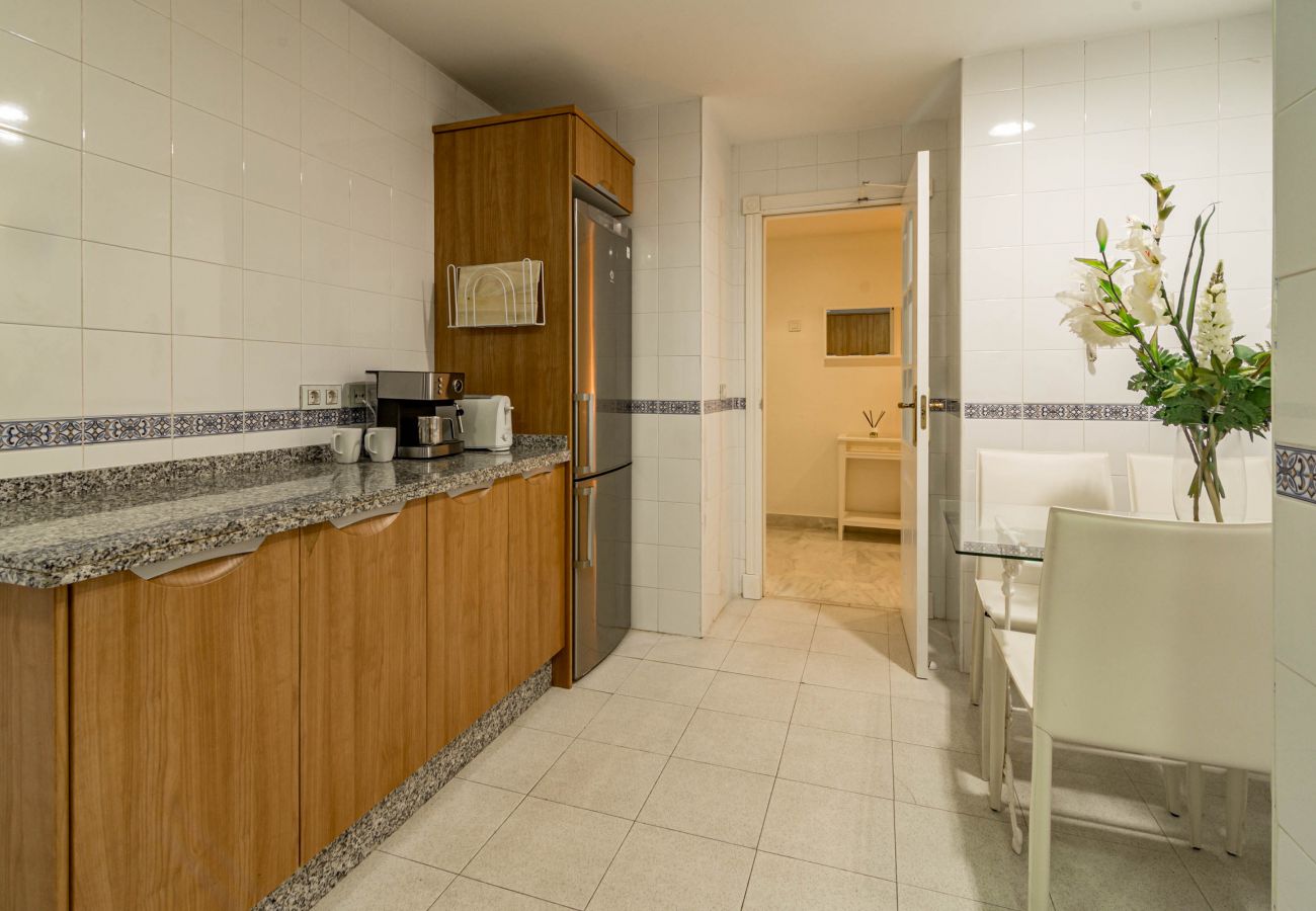 Apartamento en San Pedro de Alcántara - Casa Adelfas II by Roomservices