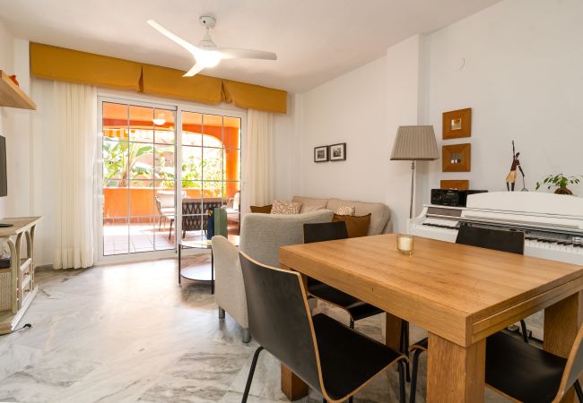 Apartamento en Marbella - Alvarito Playa apartamento de tres dormitorios al lado de la playa
