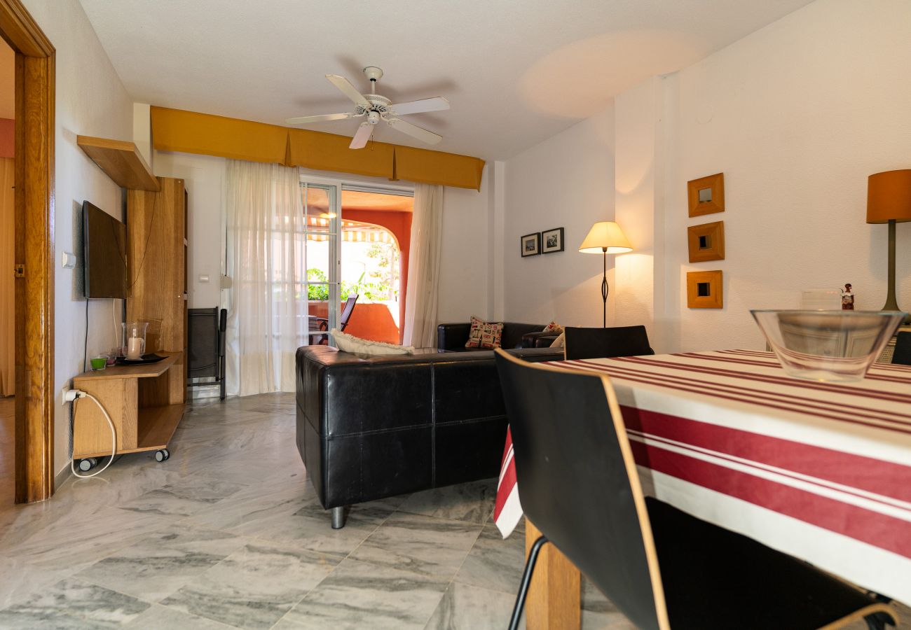 Apartamento en Marbella - Alvarito Playa apartamento de tres dormitorios al lado de la playa