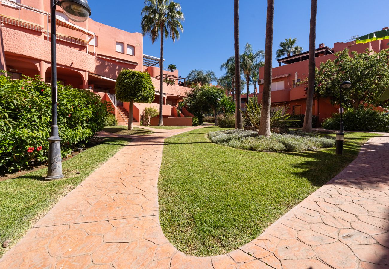 Apartamento en Marbella - Alvarito Playa apartamento de tres dormitorios al lado de la playa