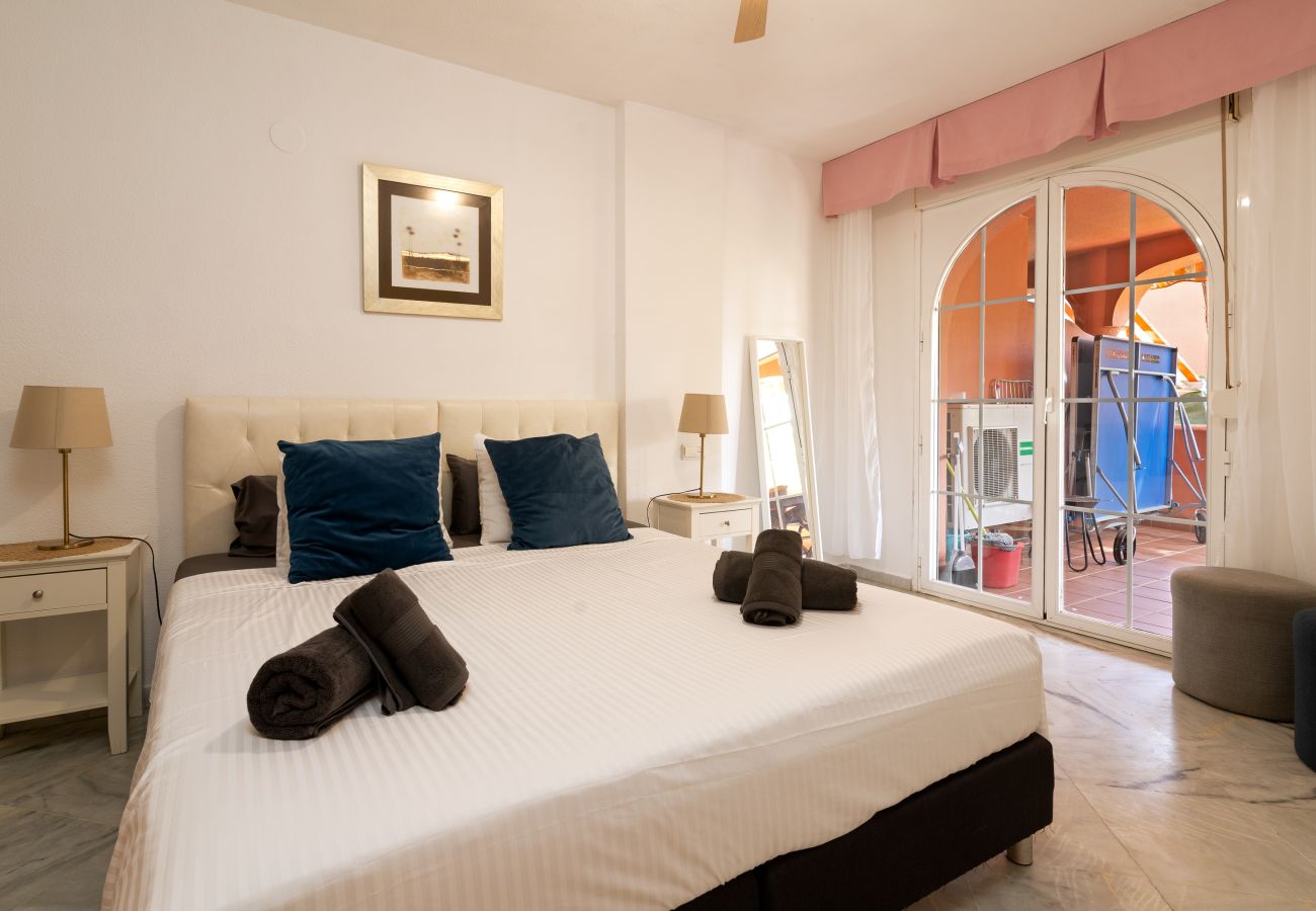 Apartamento en Marbella - Alvarito Playa apartamento de tres dormitorios al lado de la playa
