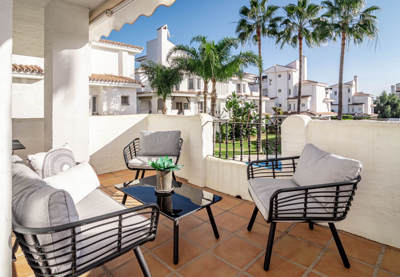 Apartamento en Nueva andalucia - Casa Naranjos V by Roomservices