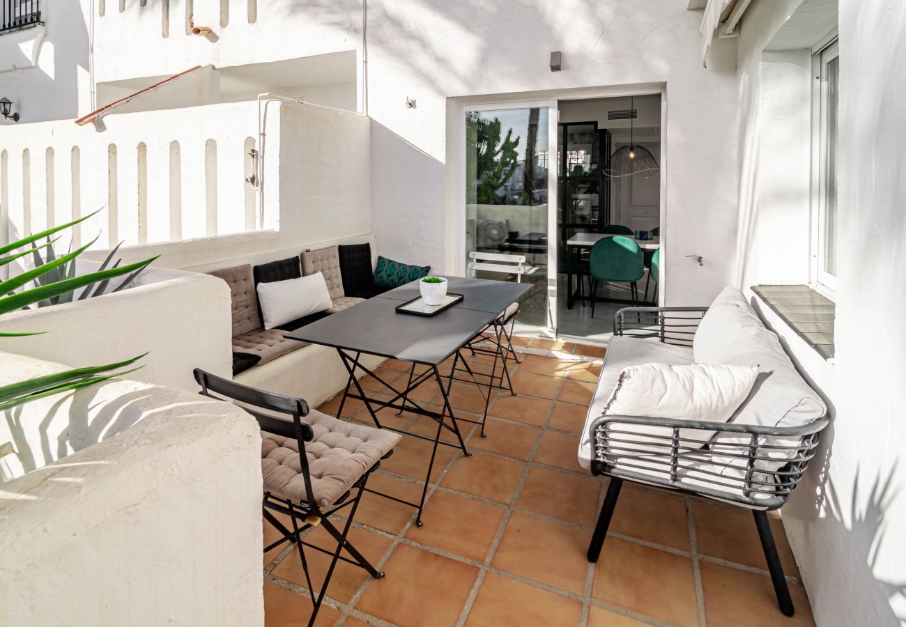 Apartamento en Nueva andalucia - Casa Naranjos V by Roomservices