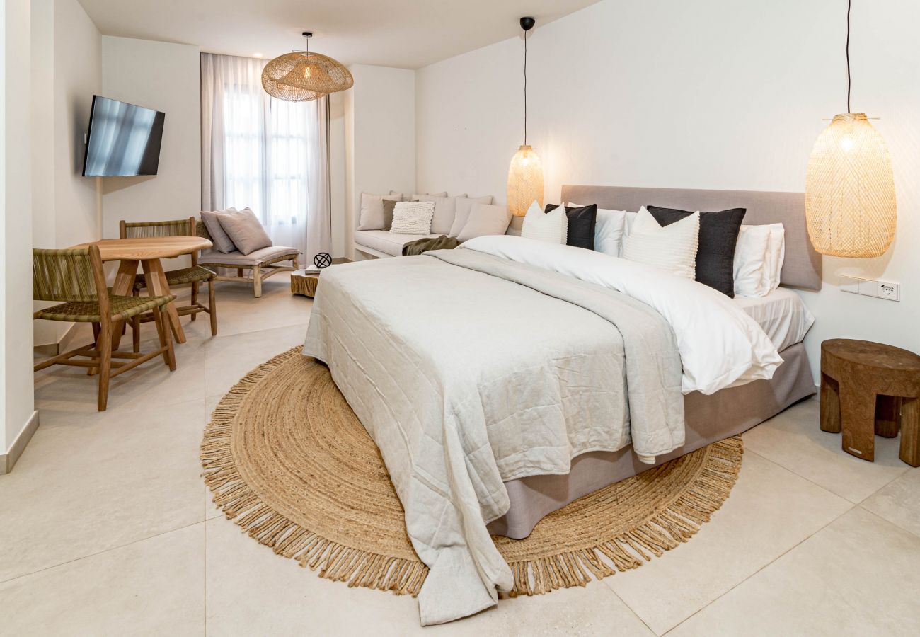 Apartamento en Estepona - SEACLUB SUITES ESTEPONA APT 1