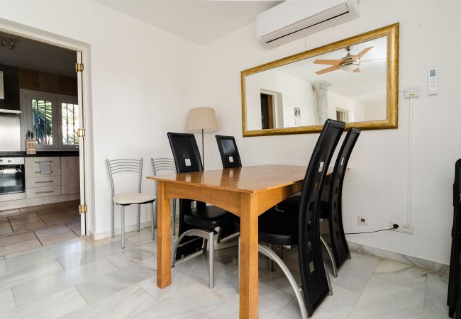 Villa en Marbella - Villa Sol y Mar - large villa for groups in El Rosario Villa en Marbella - Villa Sol y Mar - large villa for groups in El Rosario