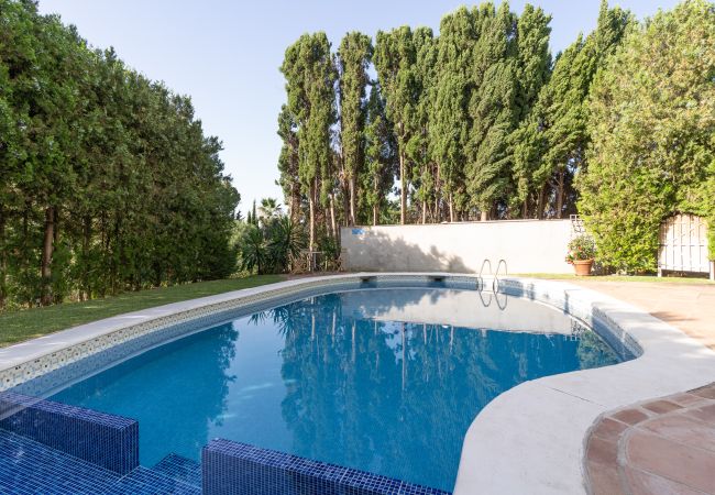 Villa en Marbella - Villa Sol y Mar - large villa for groups in El Rosario Villa en Marbella - Villa Sol y Mar - large villa for groups in El Rosario