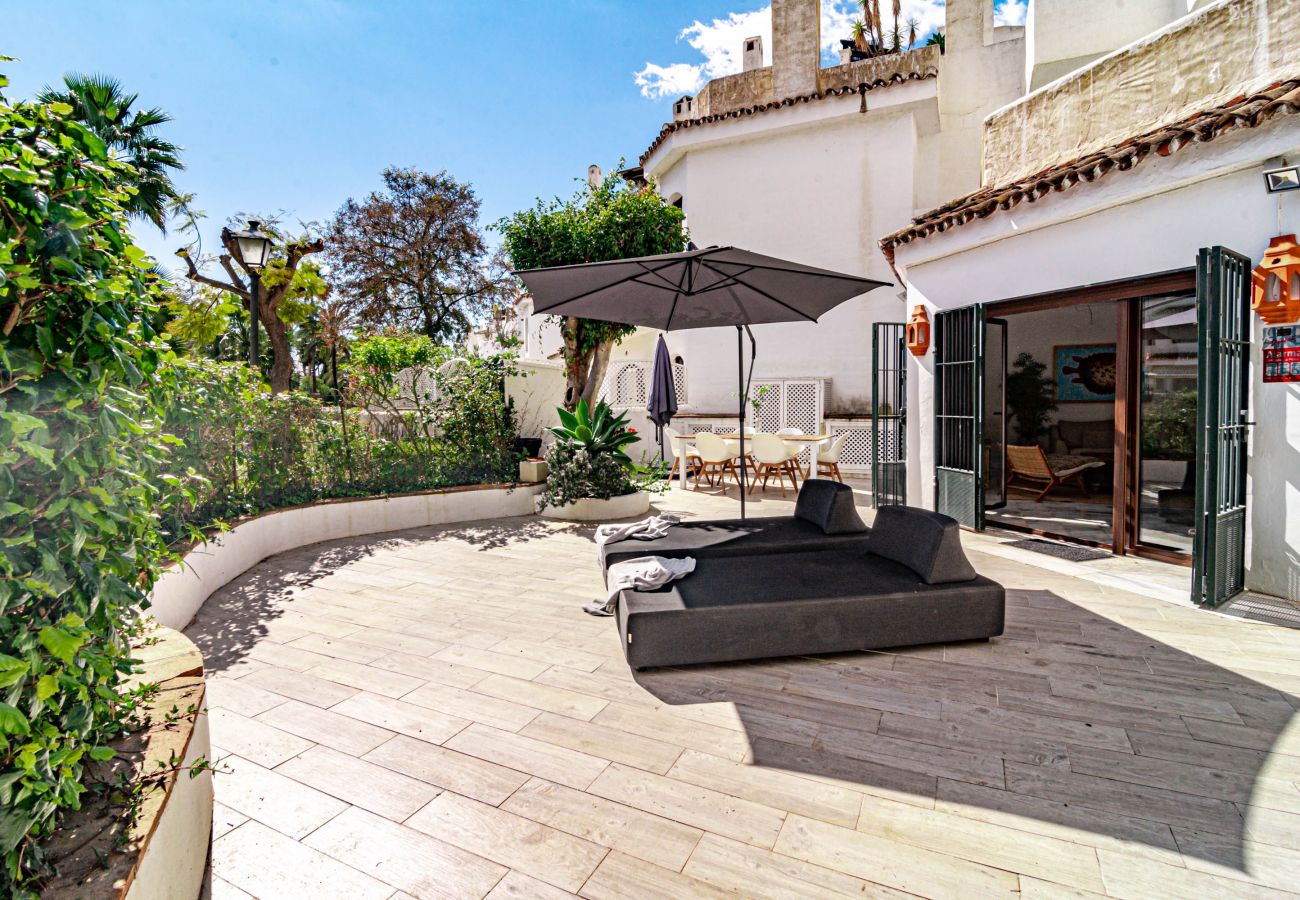 Apartamento en Marbella -  GC - Spacious flat in Golden beach Marbella