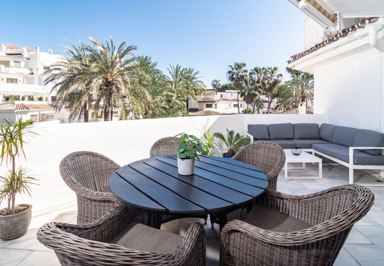 Apartamento en Marbella - GC23 - Casa Golden beach by Roomservices