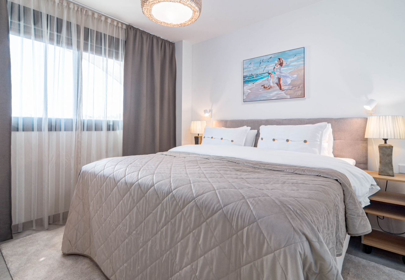 Apartamento en Estepona - INF26H - Infinity Estepona by Roomservices