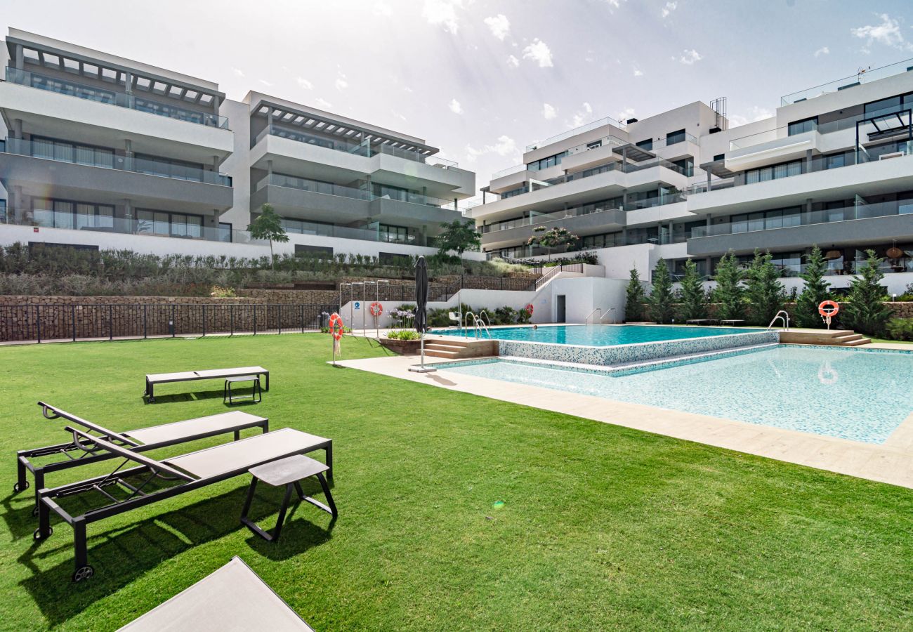 Apartamento en Estepona - LME101