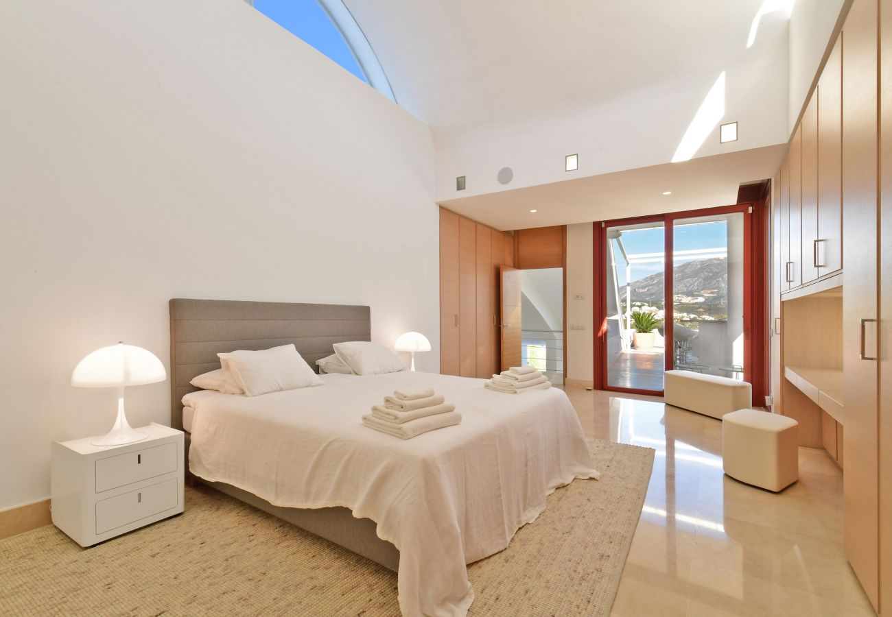 Villa en Marbella - Villa White - Nueva Andalucia