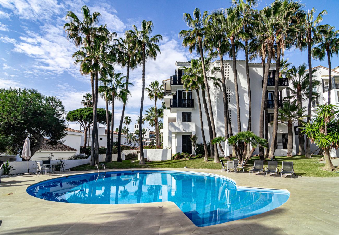 Apartamento en Marbella - JDG7- Stunning holiday home 100 meter from beach