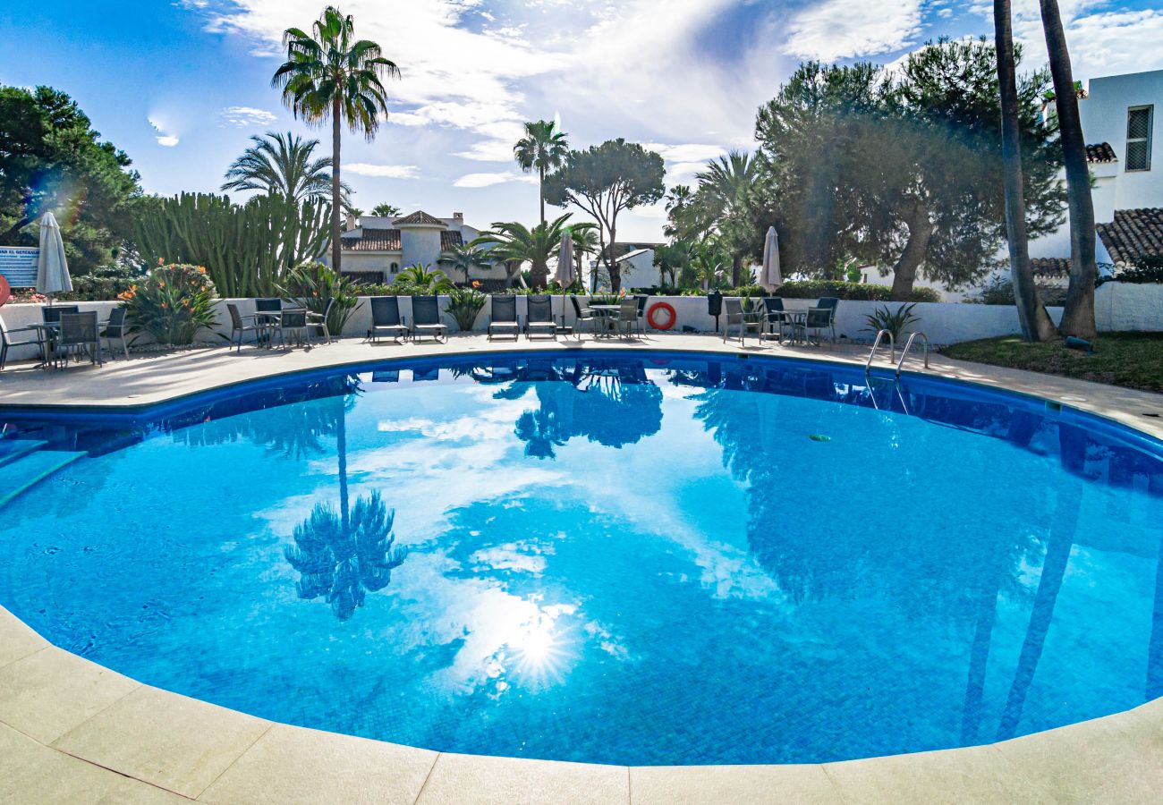 Apartamento en Marbella - JDG7- Stunning holiday home 100 meter from beach