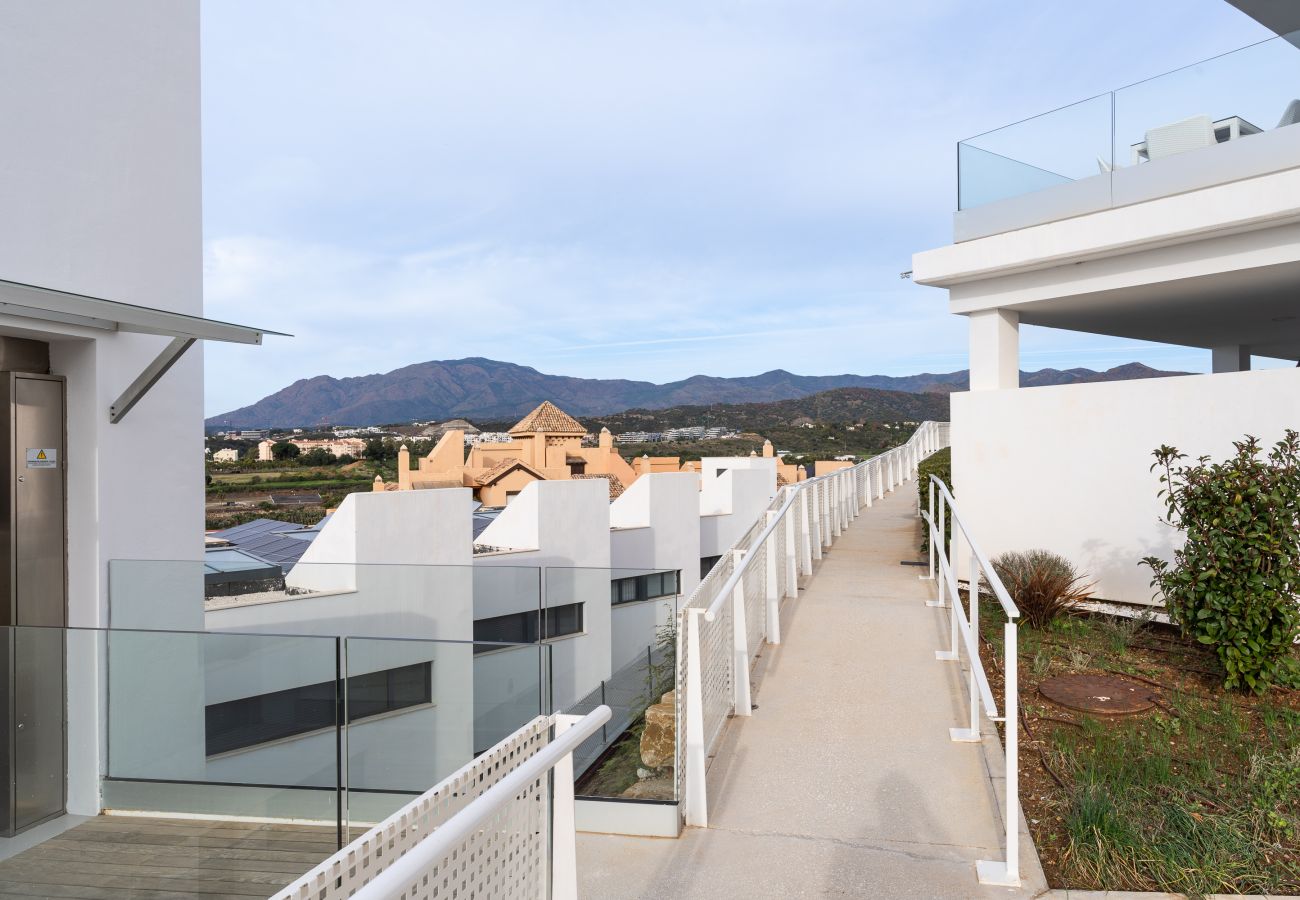 Apartamento en Estepona - Le Mirage III - Moderno apartamento de tres dormitorios con vistas al mar