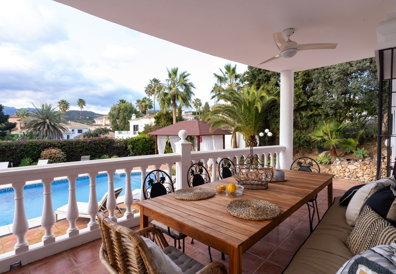 Villa en Marbella - Villa Rosario - villa de lujo con piscina privada cerca de Marbella