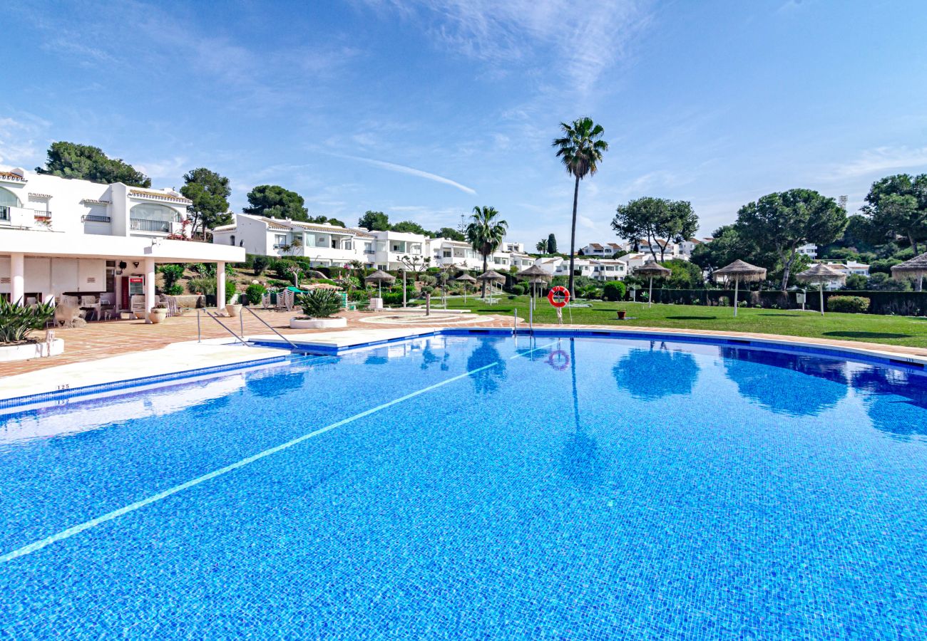 Apartamento en Mijas Costa - JM9.4 - Totally renovated in stylish design