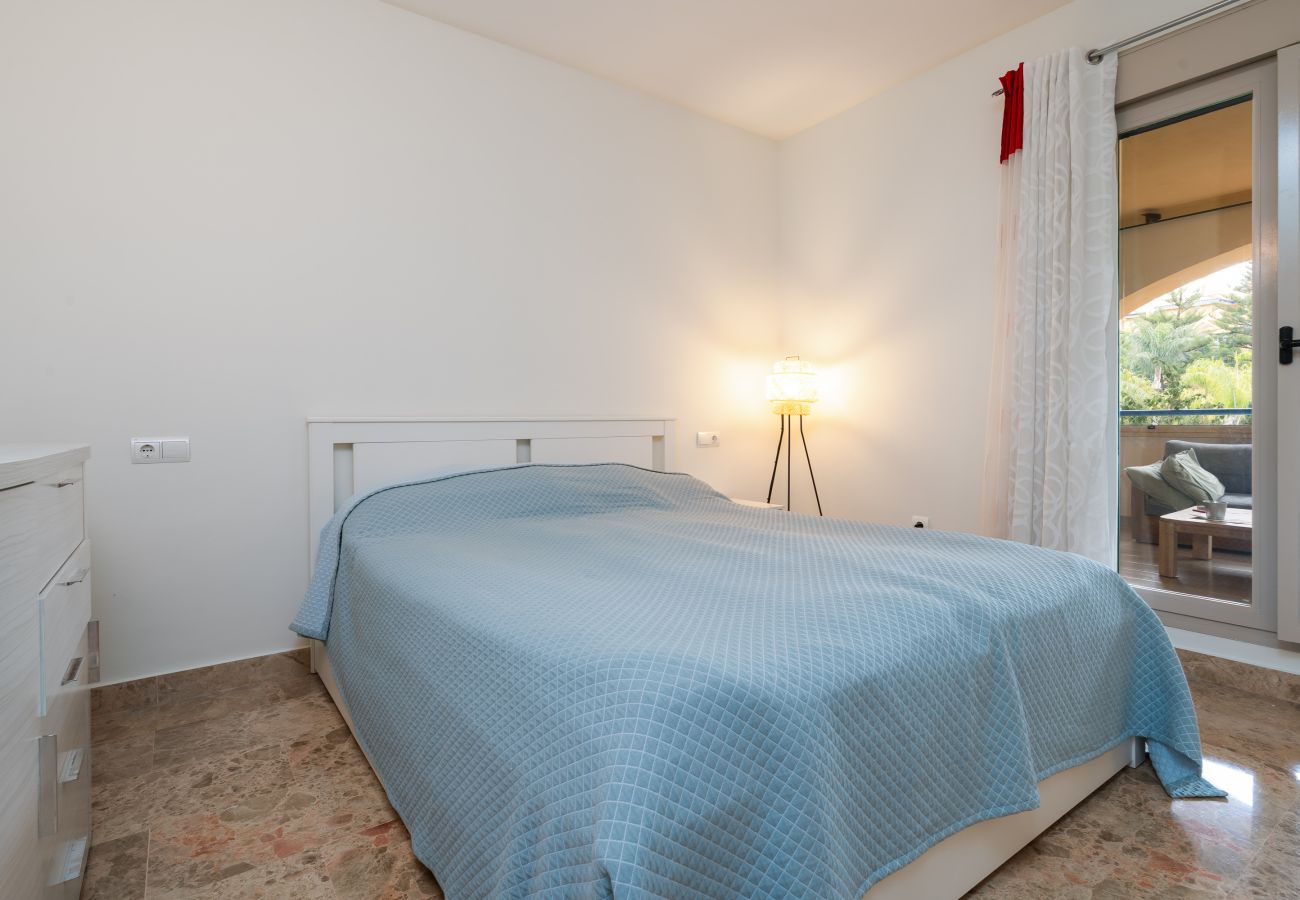 Apartamento en San Pedro de Alcántara - Los Jazmines - espacioso apartamento de cuatro dormitorios San Pedro de Alcántara