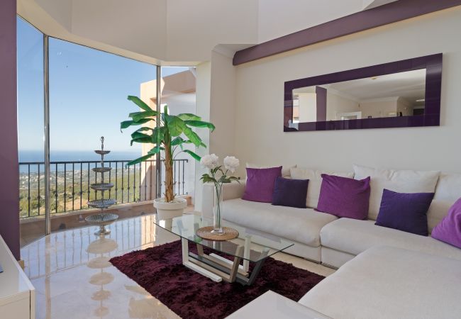  en Ojen - Casa Munich- Impresionantes 180º de Vistas al Mar