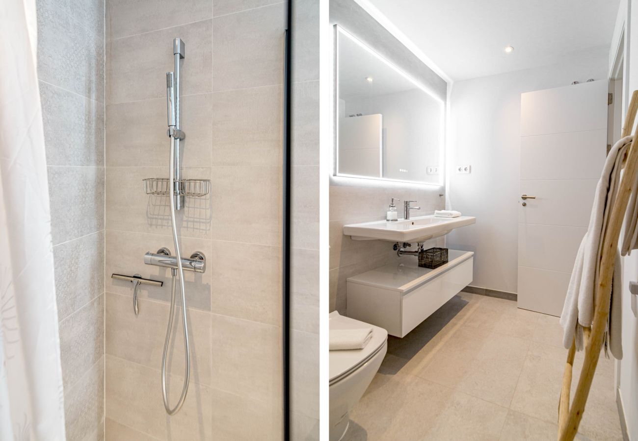 Apartamento en Estepona - LMEA2.0A - Luxury Apt - Pool View & Walk to All 