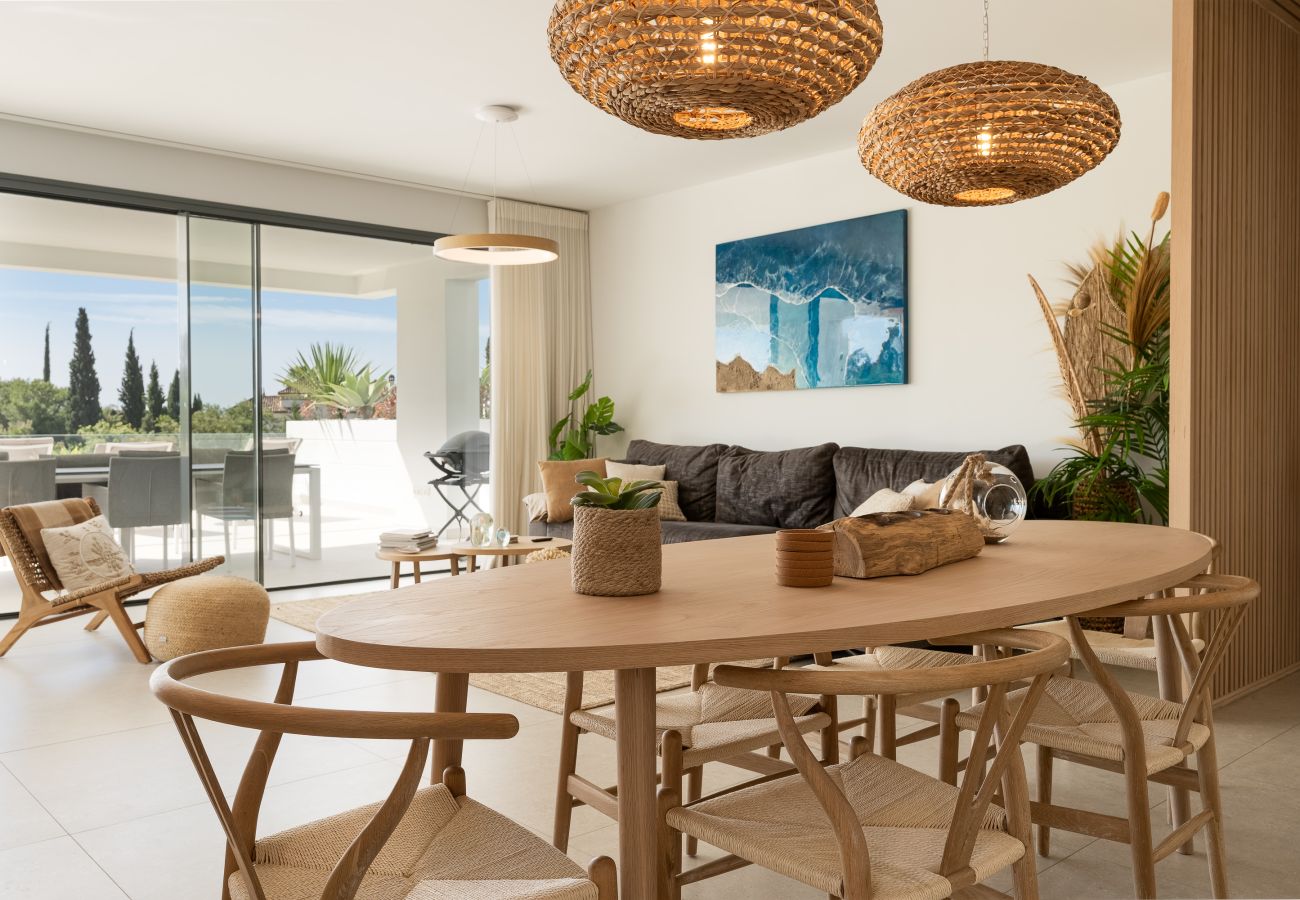 Apartamento en Benahavís - Aqualina de Madeira by Time & Home - oasis moderno con piscina privada