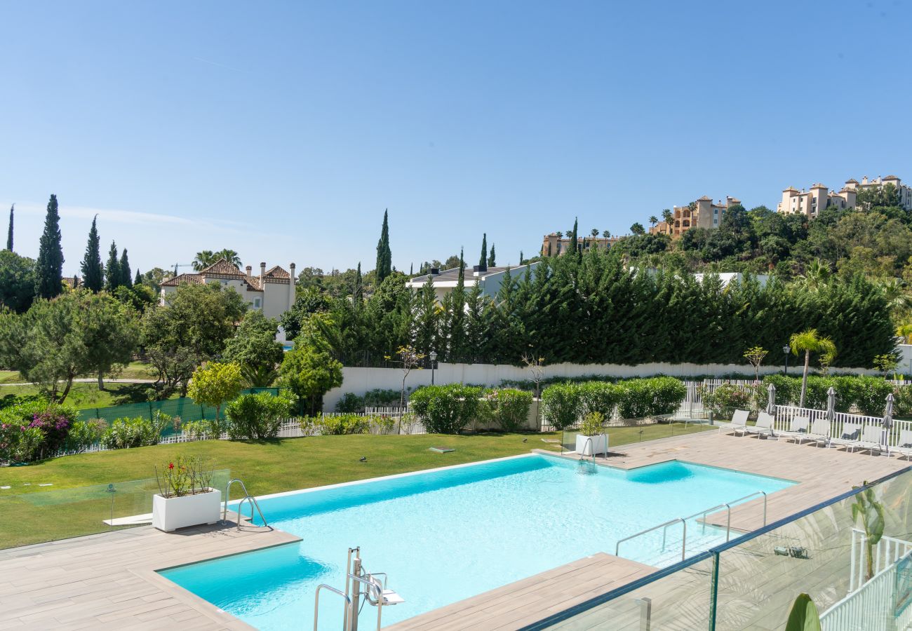 Apartamento en Benahavís - Aqualina de Madeira by Time & Home - oasis moderno con piscina privada