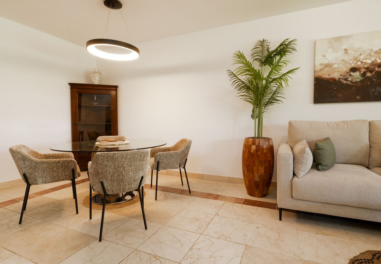 Apartamento en Benahavís - Benatalaya Vistas al campo de golf por Time & Home