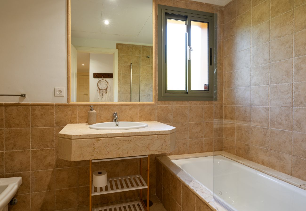 Apartamento en Benahavís - Benatalaya Vistas al campo de golf por Time & Home