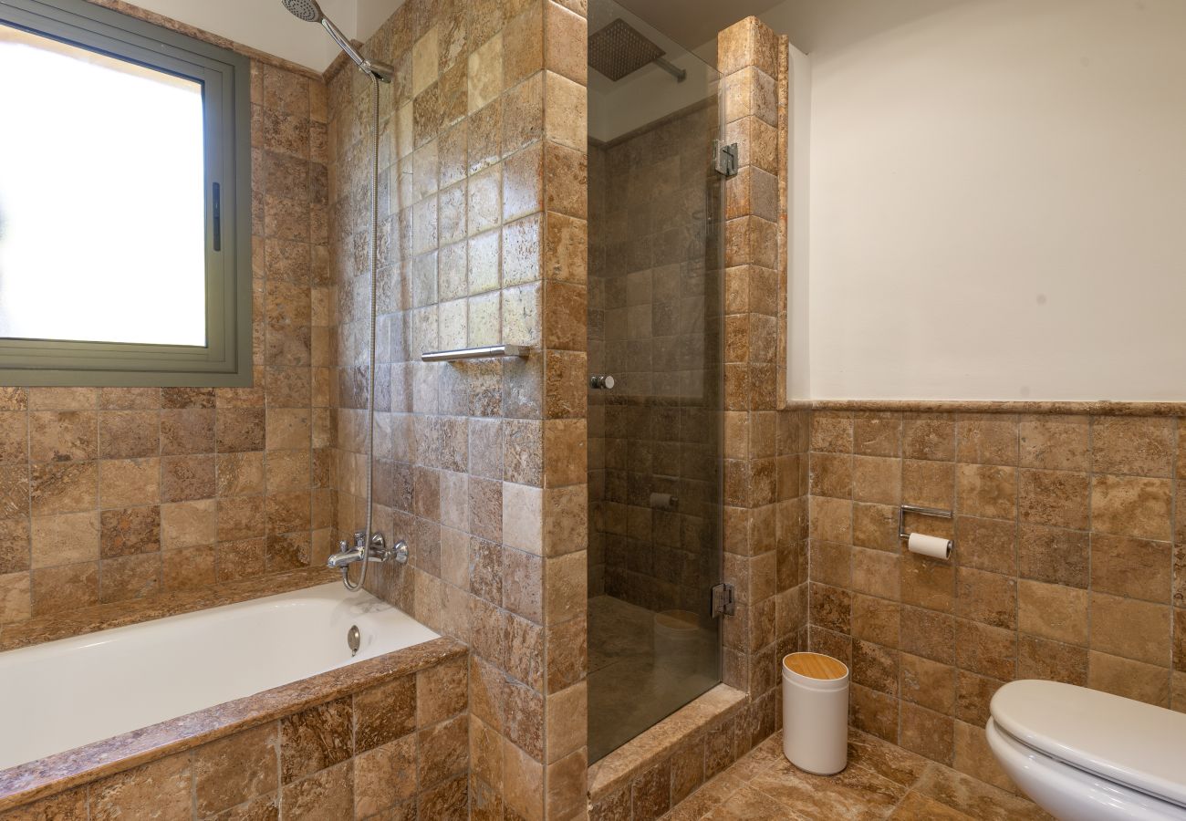 Apartamento en Benahavís - Benatalaya Vistas al campo de golf por Time & Home