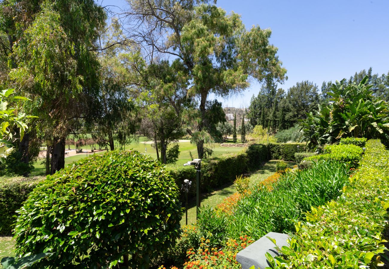 Apartamento en Benahavís - Benatalaya Vistas al campo de golf por Time & Home